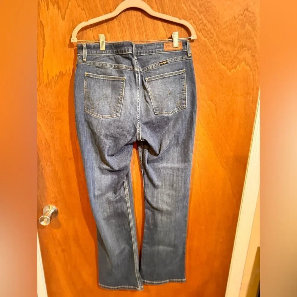 NWT Wrangler‎ High Rise Bold Boot size 12